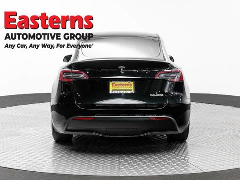 Used 2023 Tesla Model Y Performance AWD/4WD image 6