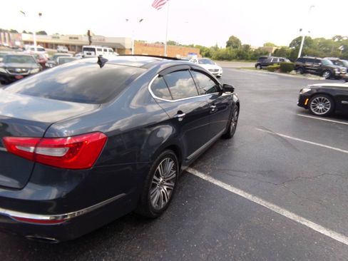 Used 2015 Kia Cadenza Premium w/ Luxury Package FWD image 42