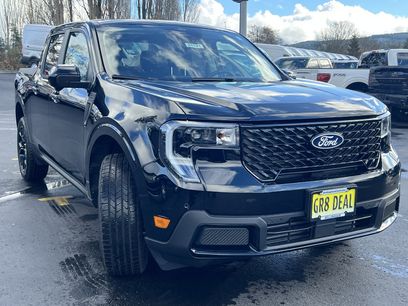 New 2026 Ford Maverick Lariat w/ Black Appearance Package