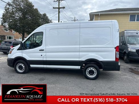 Used 2022 Ford Transit 250 Medium Roof image 10