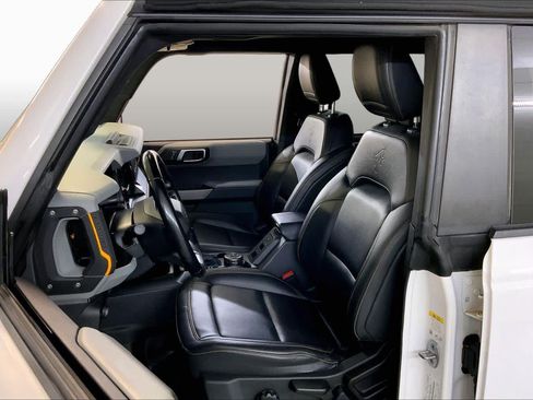 Used 2021 Ford Bronco Badlands AWD/4WD image 7