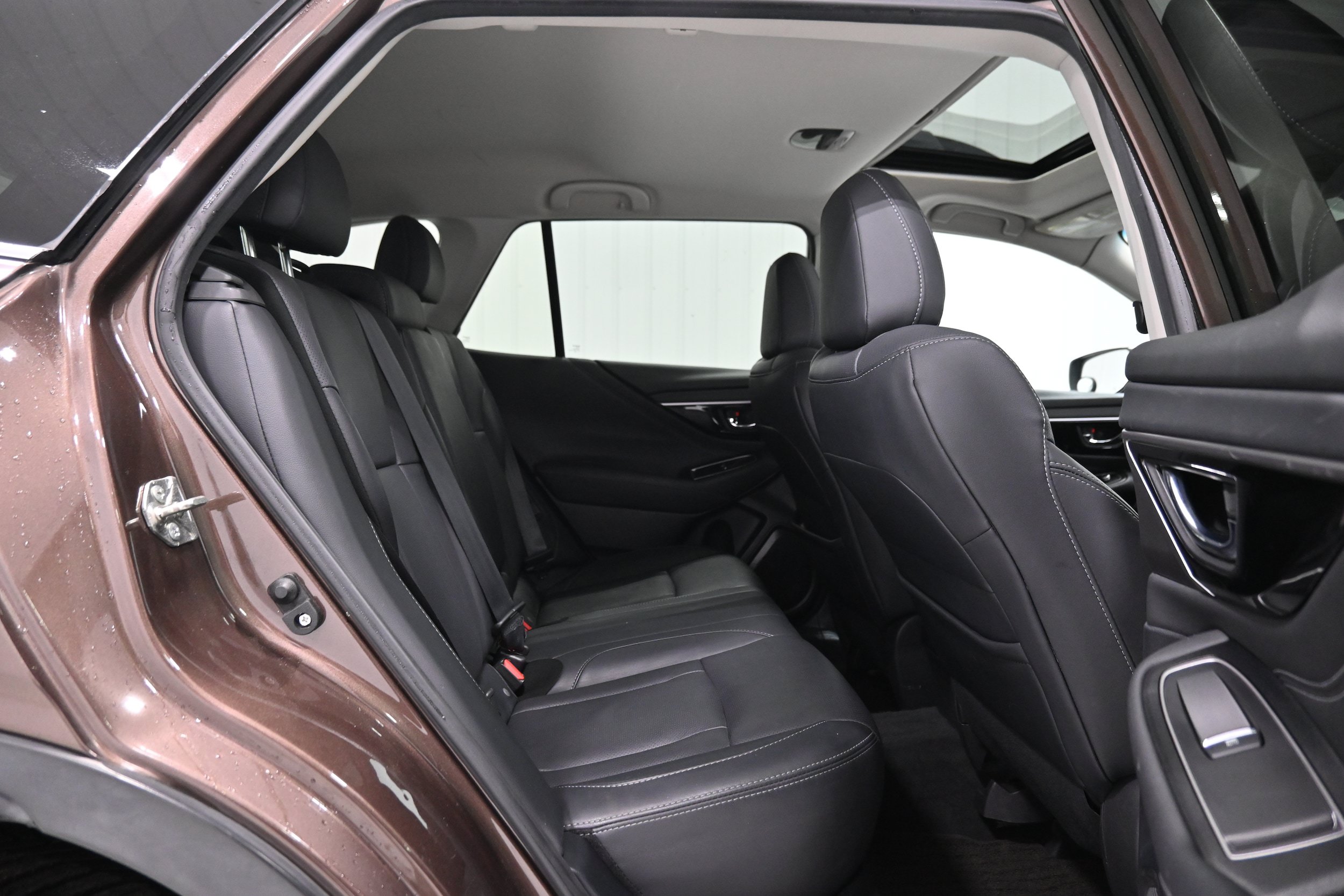 Used 2020 Subaru Outback Limited AWD/4WD image 30