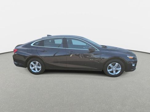 Used 2023 Chevrolet Malibu LT FWD image 4
