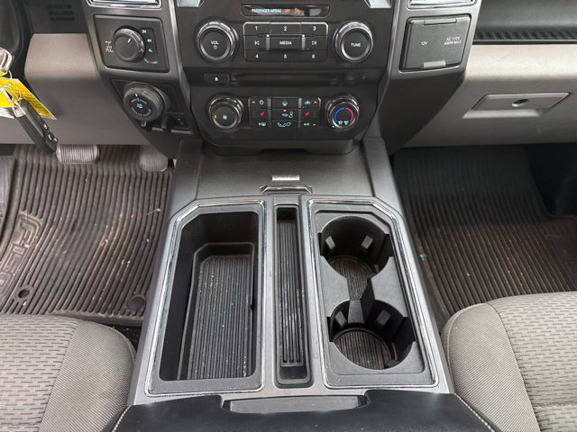 Used 2017 Ford F150 XLT w/ Equipment Group 302A Luxury AWD/4WD image 18