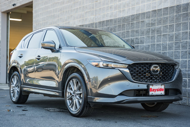 Used 2025 MAZDA CX-5 AWD 2.5 S w/ Premium Plus Pkg image 2
