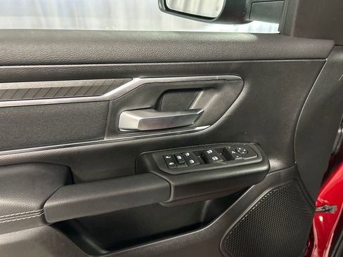 New 2026 RAM 1500 4x4 Crew Cab image 12
