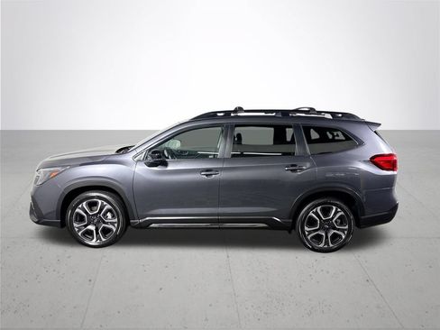 Used 2024 Subaru Ascent Limited w/ Technology Package AWD/4WD image 9