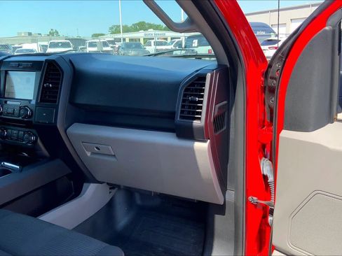 Used 2017 Ford F150 XL w/ Equipment Group 101A Mid RWD image 18