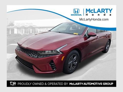 Used 2023 Kia K5 LXS image 1