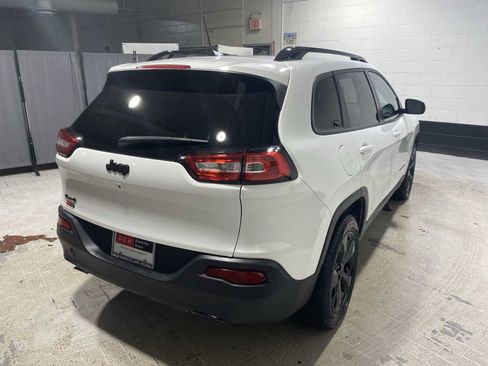 Used 2016 Jeep Cherokee High Altitude image 26