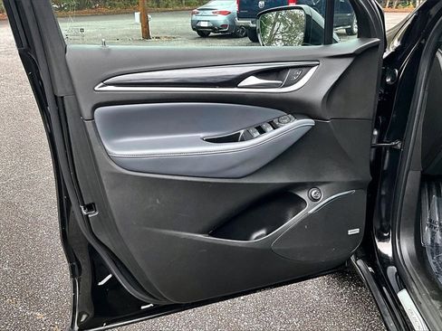 Certified 2022 Buick Enclave Essence w/ Experience Buick Package image 18