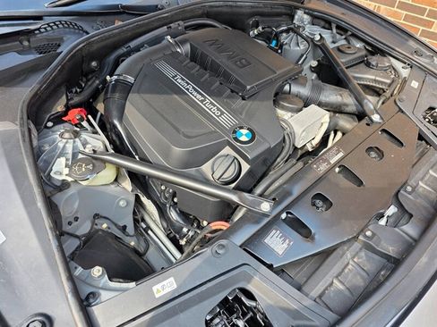 Used 2012 BMW 535i xDrive Sedan AWD/4WD image 27