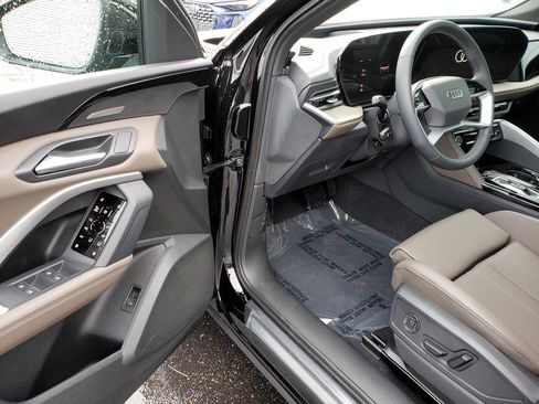 New 2025 Audi Q5 Premium Plus image 6