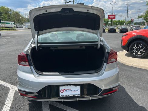 Used 2020 Hyundai Elantra SEL w/ Cargo Package (C1) FWD image 7