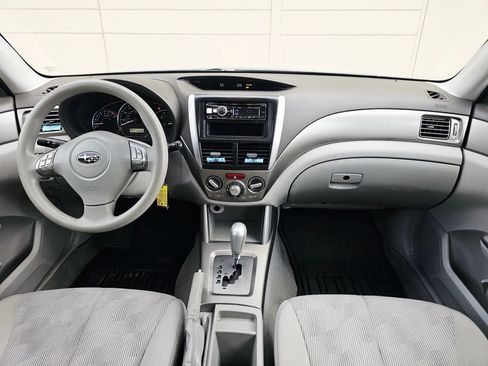 Used 2010 Subaru Forester 2.5X Premium image 13