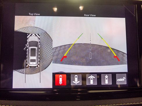 New 2026 Chrysler Pacifica Select AWD/4WD image 6