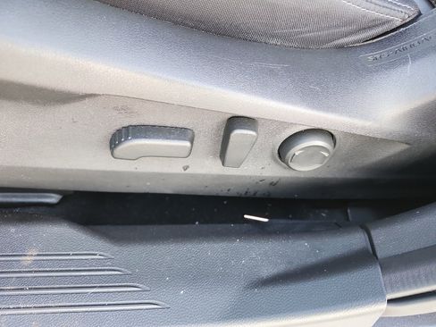 Used 2024 Subaru Outback Premium image 17