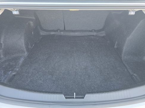 Used 2024 Chevrolet Malibu LT image 17