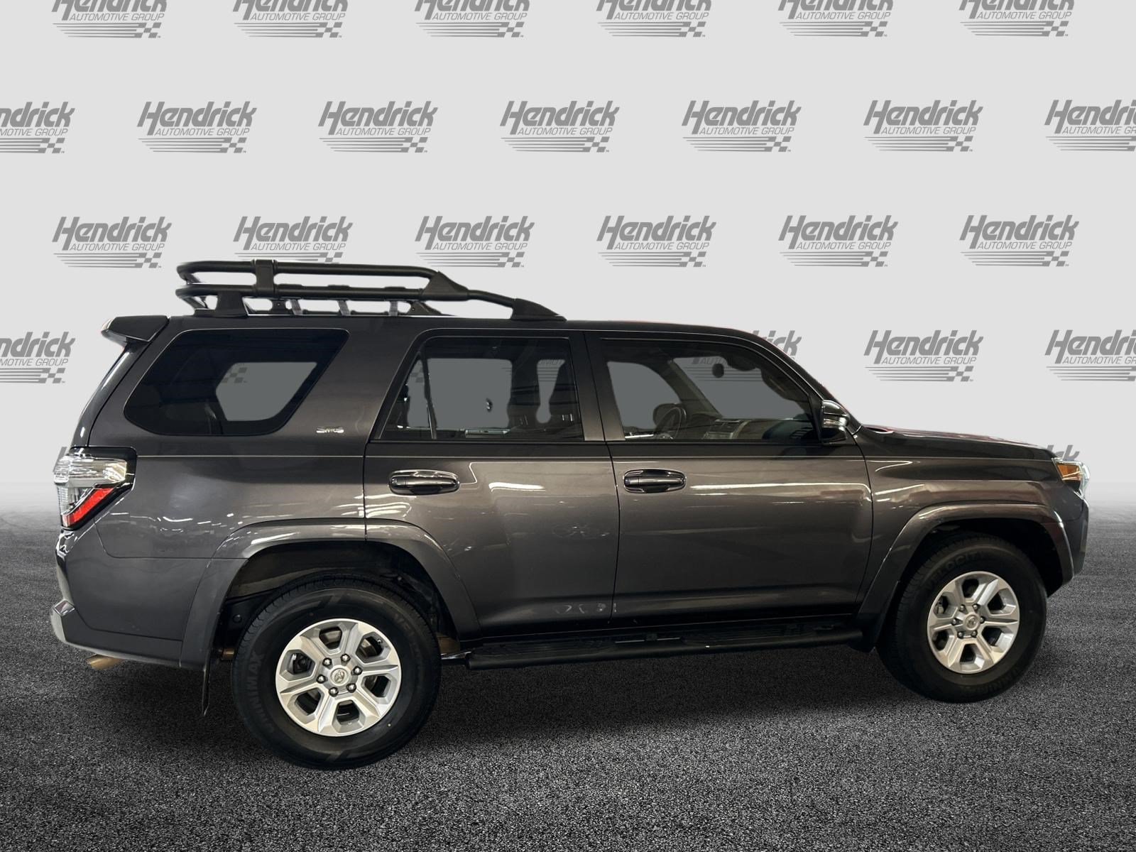 Used 2021 Toyota 4Runner SR5 Premium w/ Moonroof Package RWD image 11