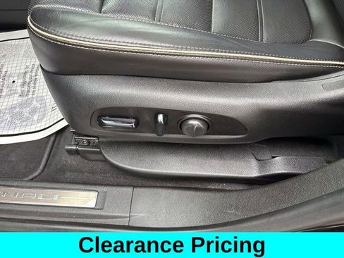 Used 2020 GMC Acadia Denali w/ Denali Ultimate Package image 12