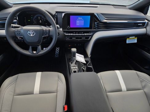 Certified 2026 Toyota Camry SE w/ Convenience Package FWD image 13