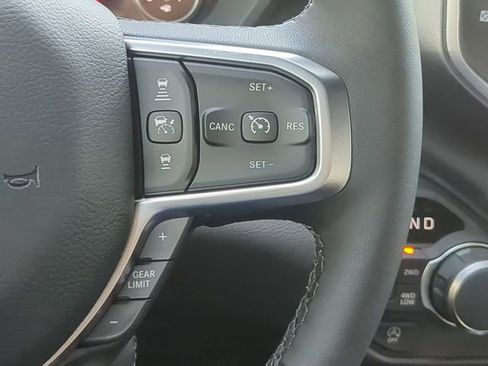 New 2026 RAM 1500 4x4 Crew Cab image 29