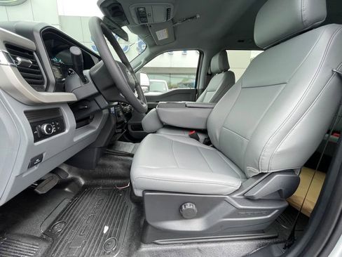 New 2024 Ford F350 XL w/ XL Chrome Package image 13