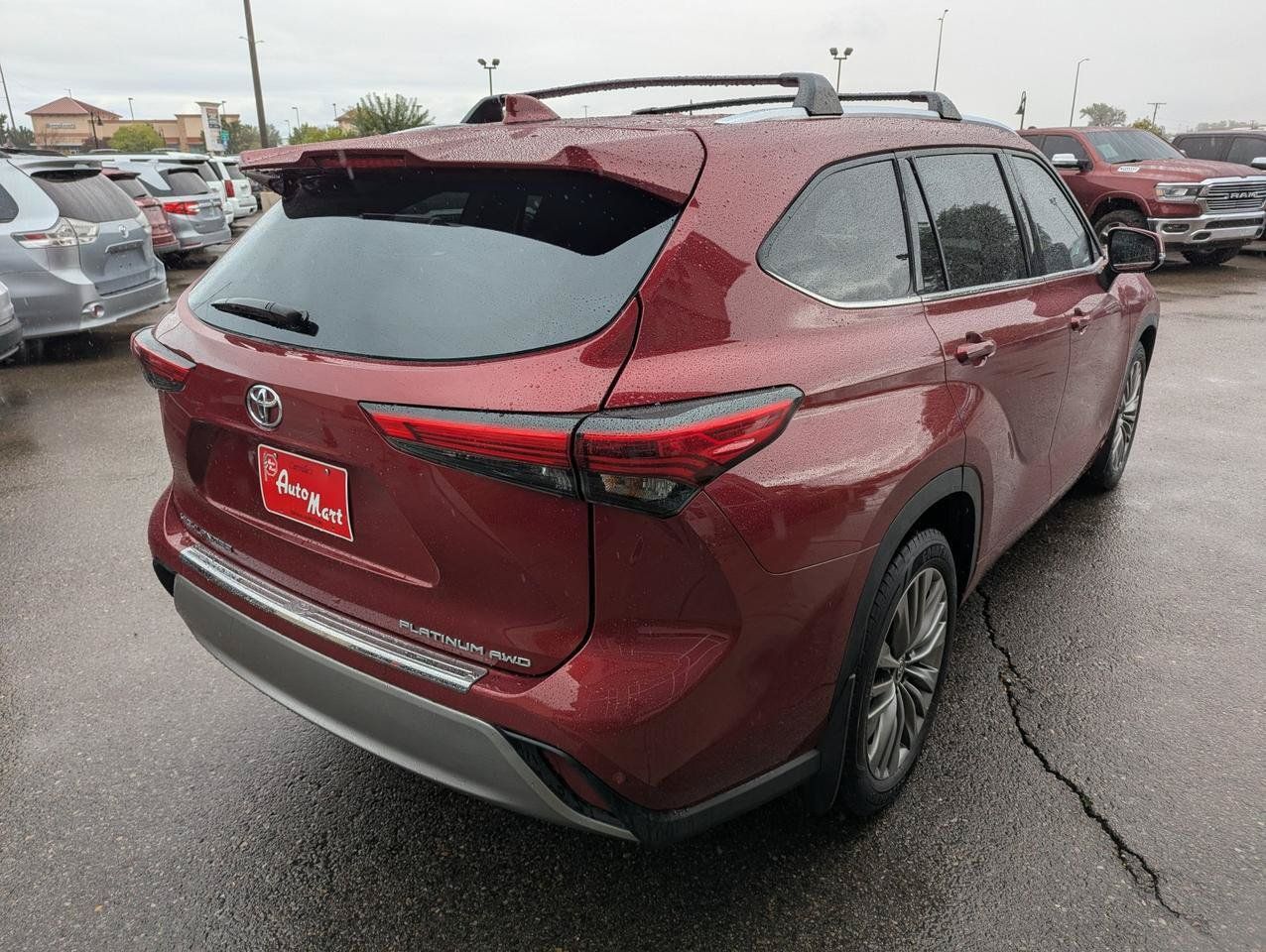 Used 2020 Toyota Highlander Platinum AWD/4WD image 5