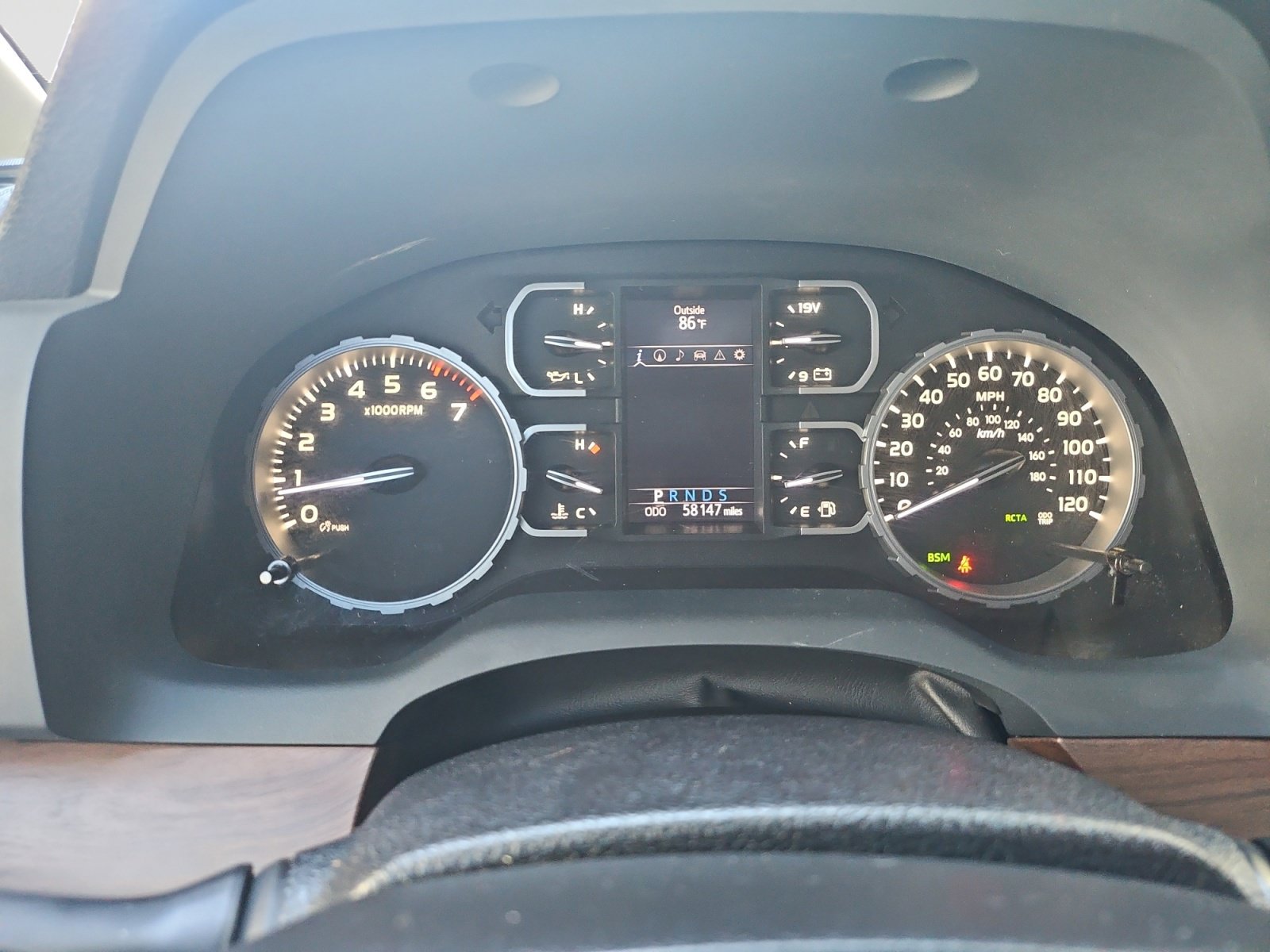 Used 2020 Toyota Tundra Limited w/ Limited Premium Package AWD/4WD image 26