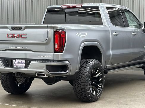 Used 2026 GMC Sierra 1500 Denali AWD/4WD image 5
