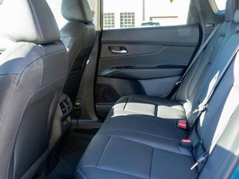 New 2026 Nissan Murano SL image 10