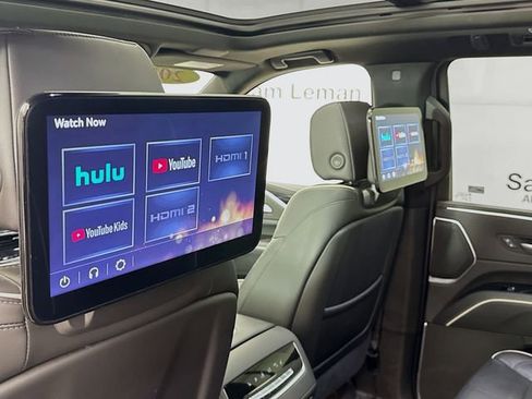 Used 2023 Cadillac Escalade ESV Sport w/ Touring Package image 28