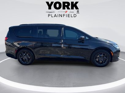 Used 2018 Chrysler Pacifica Touring-L Plus w/ Advanced Safetytec Group
