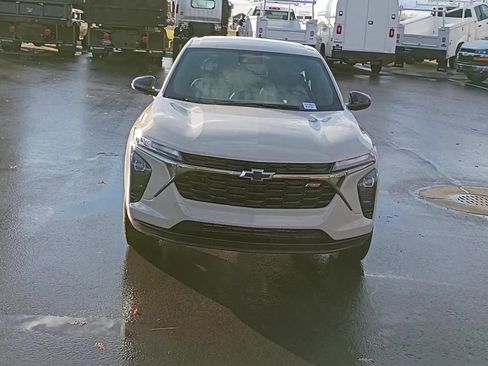 New 2026 Chevrolet Trax RS w/ Driver Confidence Package image 6