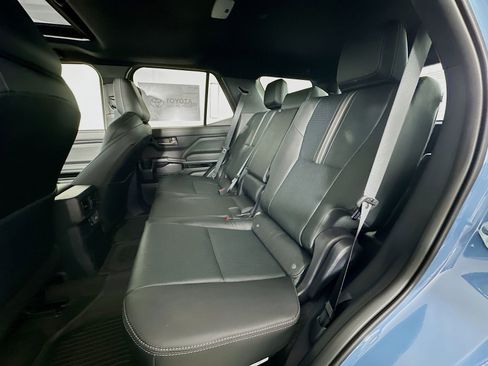 New 2026 Toyota 4Runner Limited AWD/4WD image 26