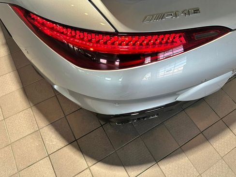 Certified 2022 Mercedes-Benz SL 63 AMG 4MATIC image 35