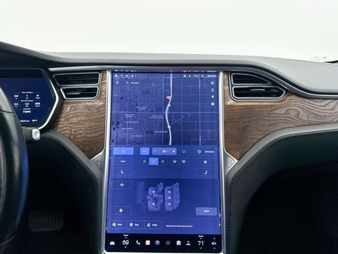 Used 2018 Tesla Model S P100D image 22