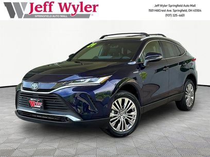 Used 2021 Toyota Venza XLE w/ Softex Package