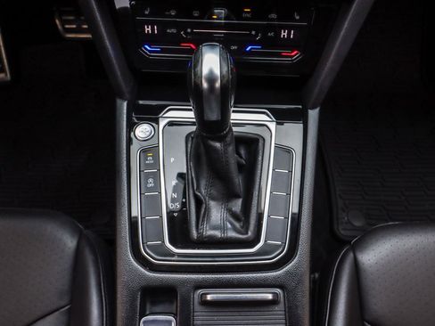 Used 2021 Volkswagen Arteon SE w/ Arteon MDO Package image 28