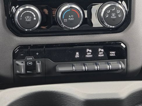 New 2026 RAM 1500 Big Horn image 16