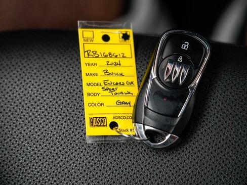 Used 2024 Buick Encore GX Sport Touring AWD/4WD image 35