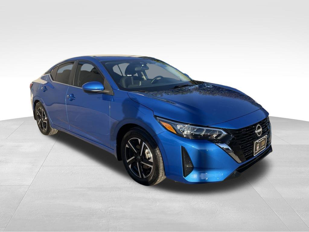 Used 2024 Nissan Sentra SV FWD image 3