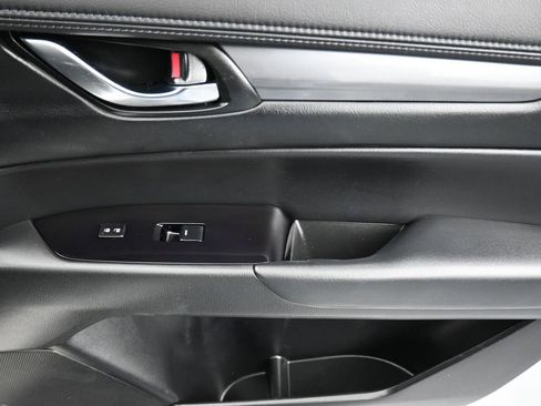 Used 2021 MAZDA CX-5 Touring image 36