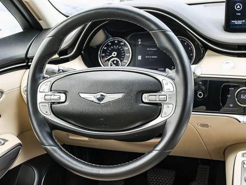 Used 2024 Genesis GV70 2.5T w/ Advanced Package AWD/4WD image 16
