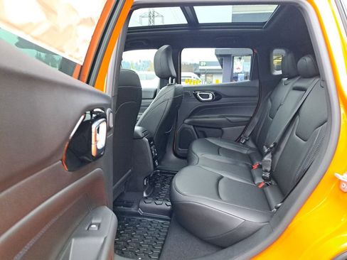 New 2026 Jeep Compass Limited w/ Sun, Sound & Navigation Group image 13