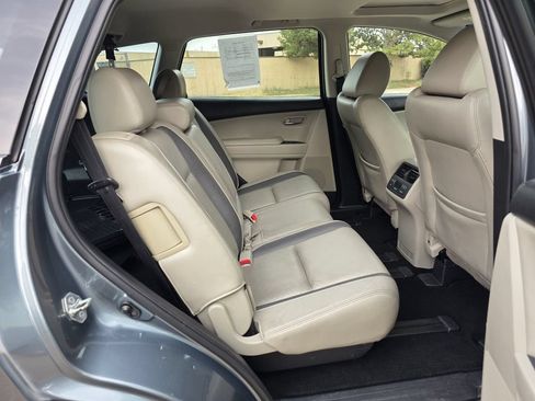 Used 2010 MAZDA CX-9 Touring w/ Moonroof & Bose Audio Pkg FWD image 20