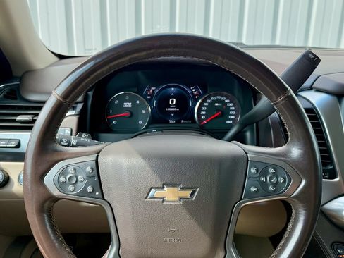 Used 2016 Chevrolet Tahoe LTZ AWD/4WD image 27