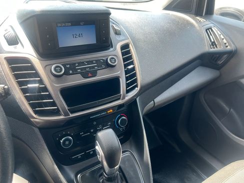 Used 2020 Ford Transit Connect XL FWD image 25