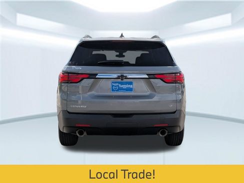 Used 2023 Chevrolet Traverse LT FWD image 6