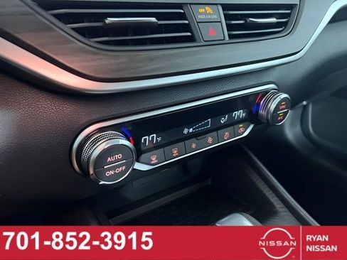 New 2025 Nissan Altima 2.5 SV w/ SV Special Edition Package image 20